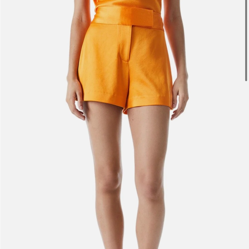 Alice and Olivia Crossover Short